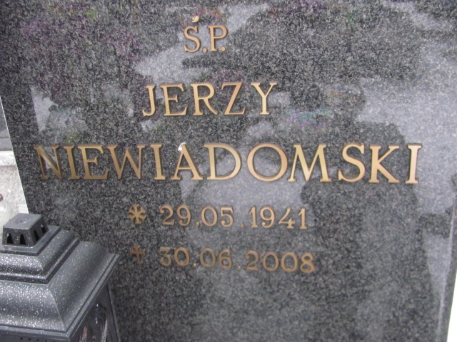 Jerzy Niewiadomski 1941 Sieradz Kłocko - Grobonet - Wyszukiwarka osób pochowanych